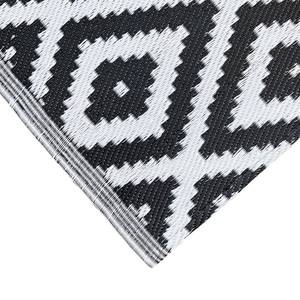 Herqona - Diamond Plastic Rug - 200 cm - Black and White