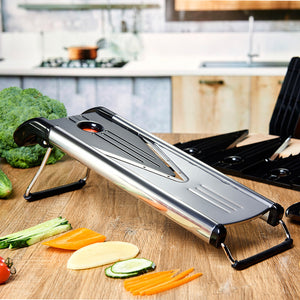 Pruchef - Mandoline Slicer, Vegetable Slicer with 5 Adjustable Blades - Black