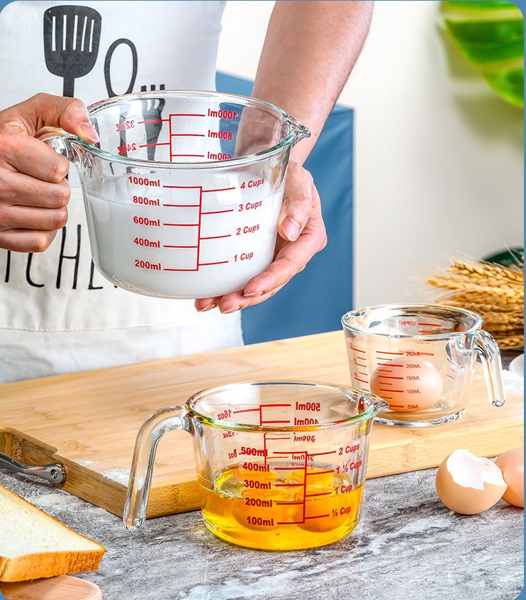 Pruchef Glass Measuring Jug with Red Measurement Lines 1000ml